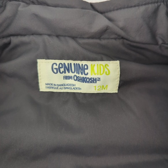 NWT Genuine Kids from Oshkosh Charcoal/Black Toddler Sweater Vest 12M - Picture 3 of 5